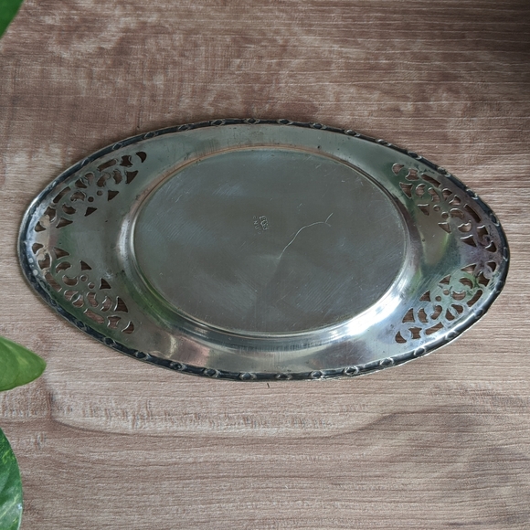 1940s Sheffield Electroplated Silver Tray - Picture 6 of 10